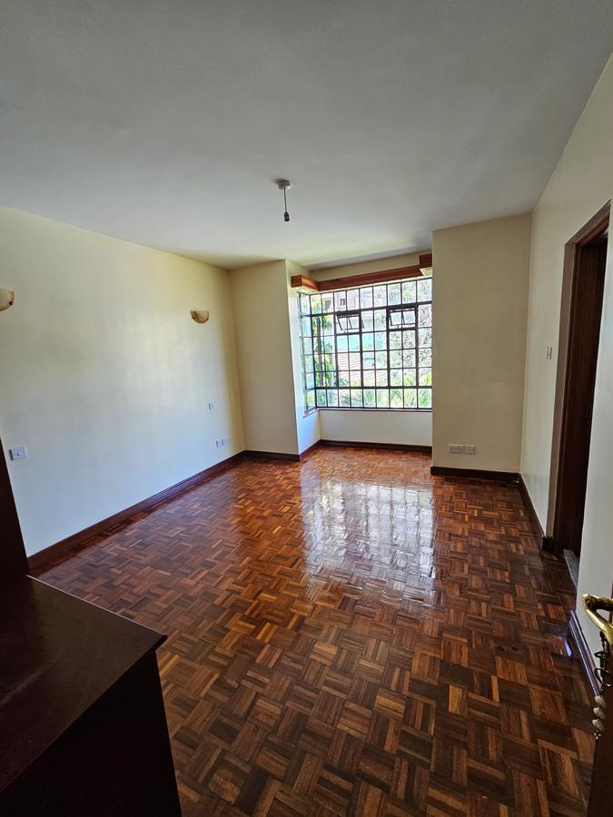 3 Bed Apartment with En Suite at Kilimani - 16