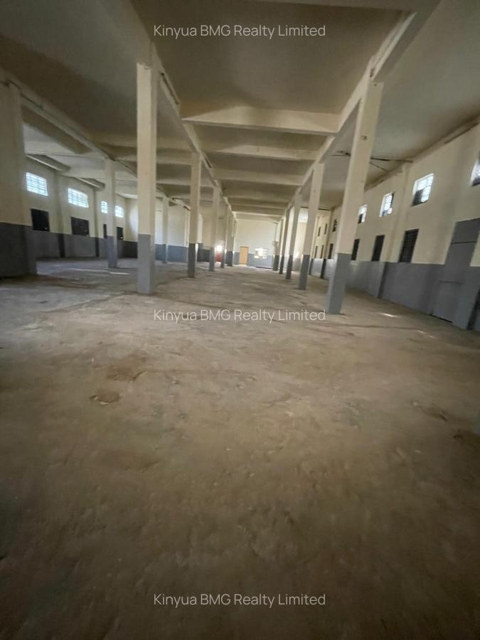 8,000 m² Warehouse with Service Charge Included at Railways - 2