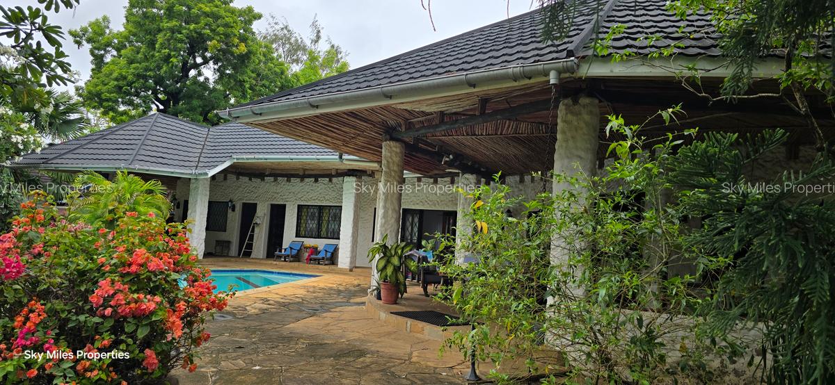 3 Bed Villa with En Suite at Mtwapa La-Marina - 19