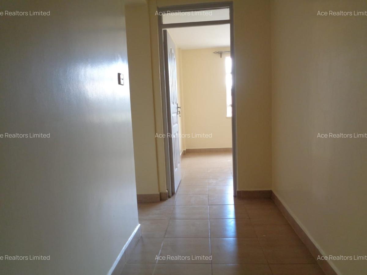 1 Bed Apartment with En Suite at Naivasha Road Nairobi - 8