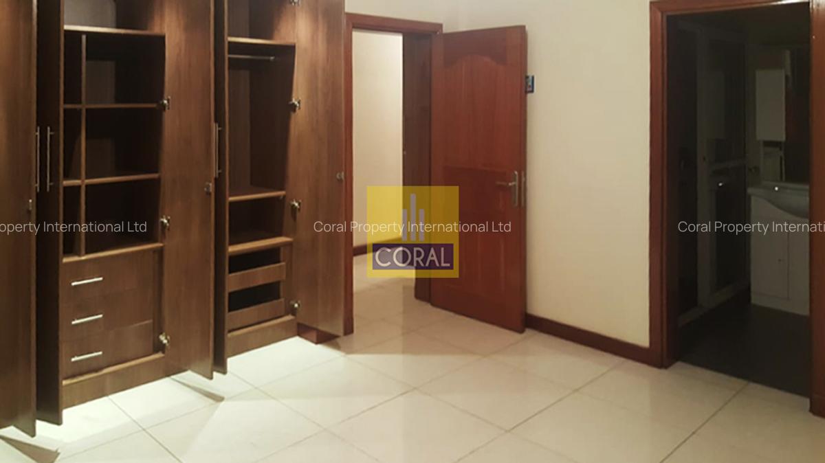 3 Bed Apartment with Borehole in Parklands - 10