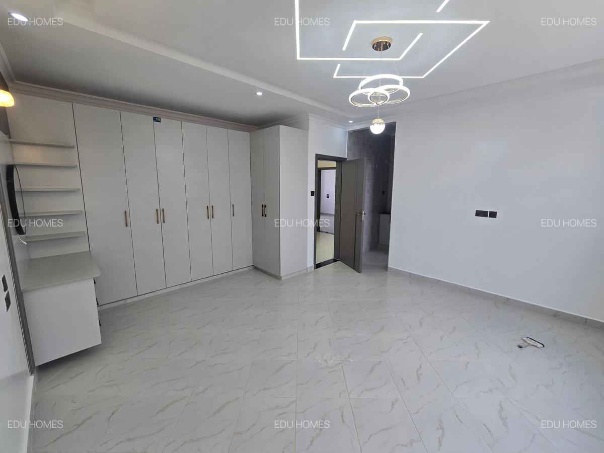 4 Bed House with En Suite at Thikaroad - 14