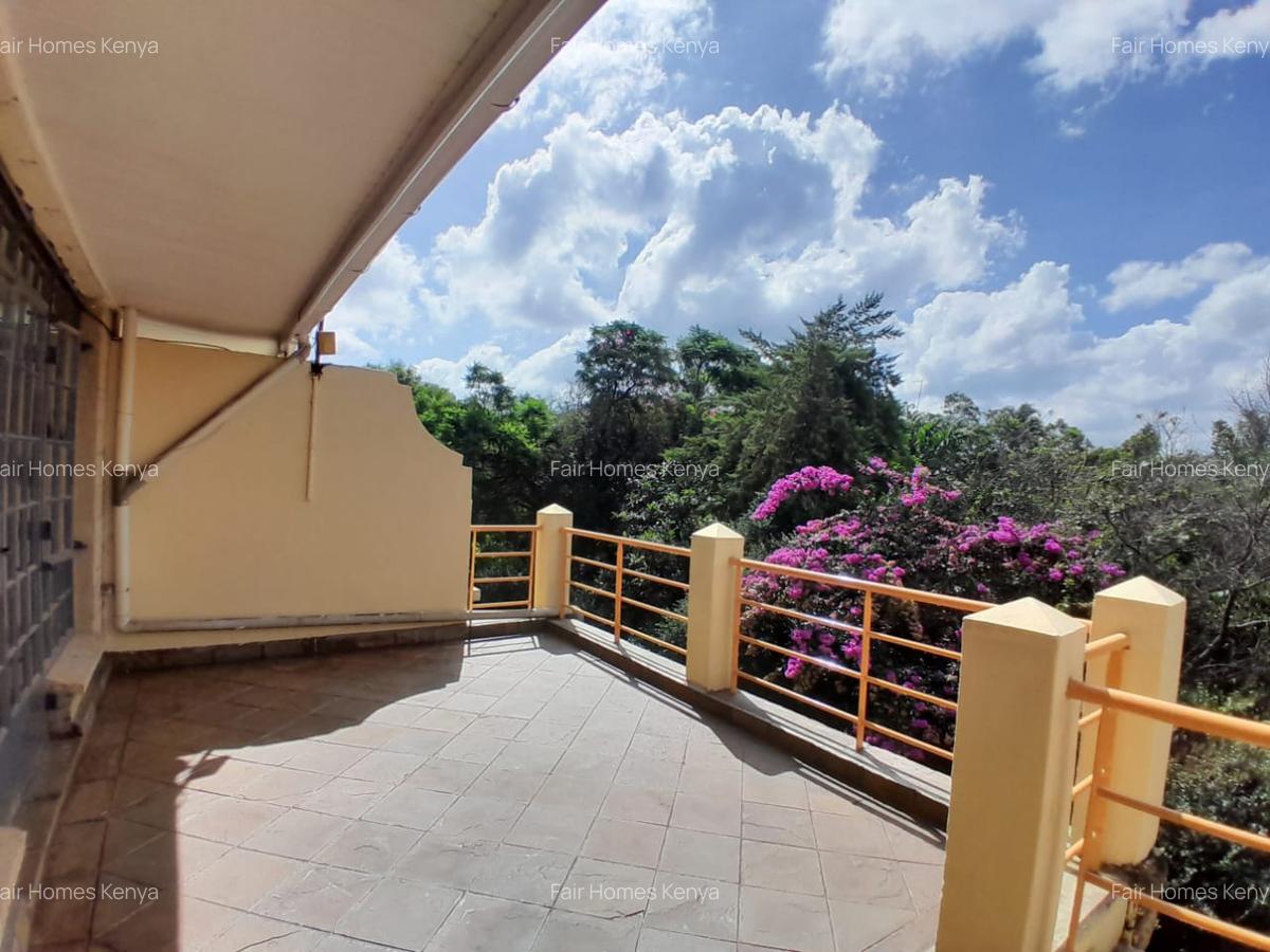 4 Bed Apartment with En Suite at Mararo Road - 4