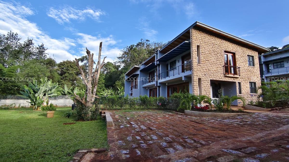 2 Bed Villa with En Suite at Kyuna - 1