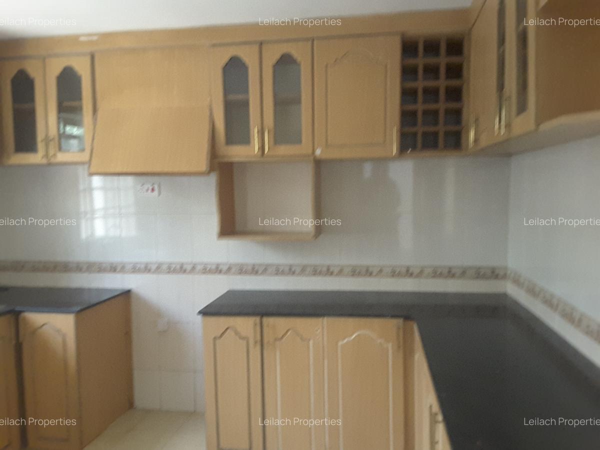 5 Bed House with En Suite in Ongata Rongai - 7