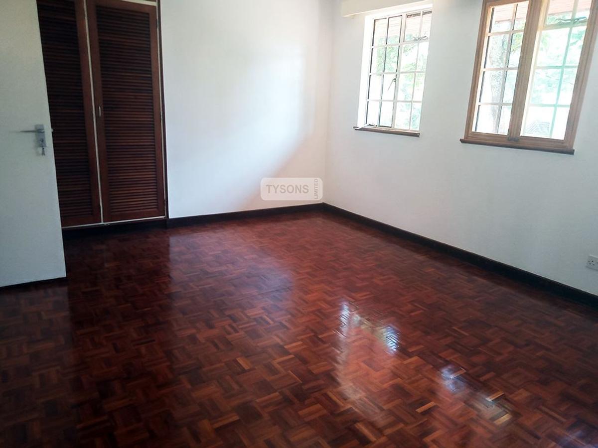 4 Bed Townhouse with En Suite in Muthaiga - 6