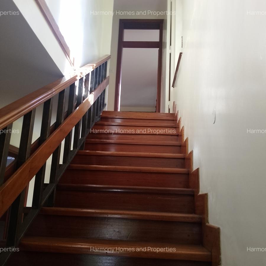 4 Bed House with En Suite at Muthaiga - 8