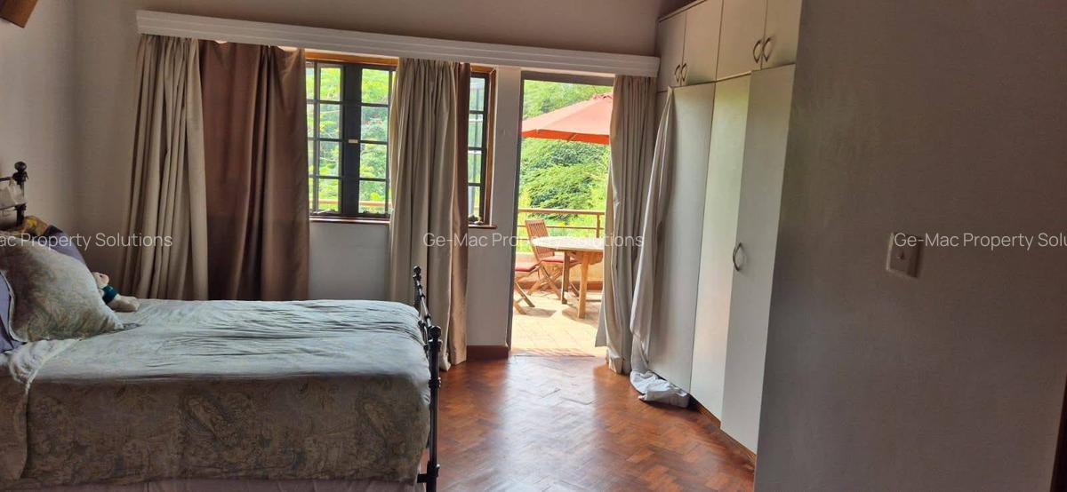 4 Bed House with En Suite in Runda - 7