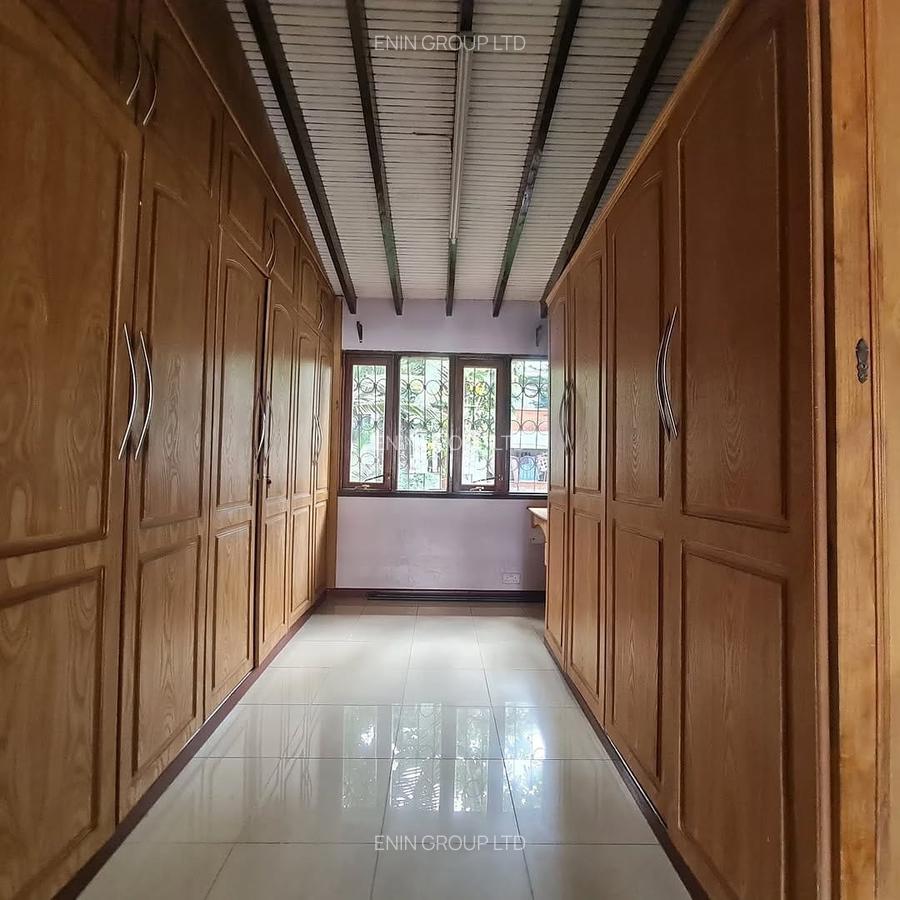 4 Bed Townhouse with En Suite at Kilimani - 10