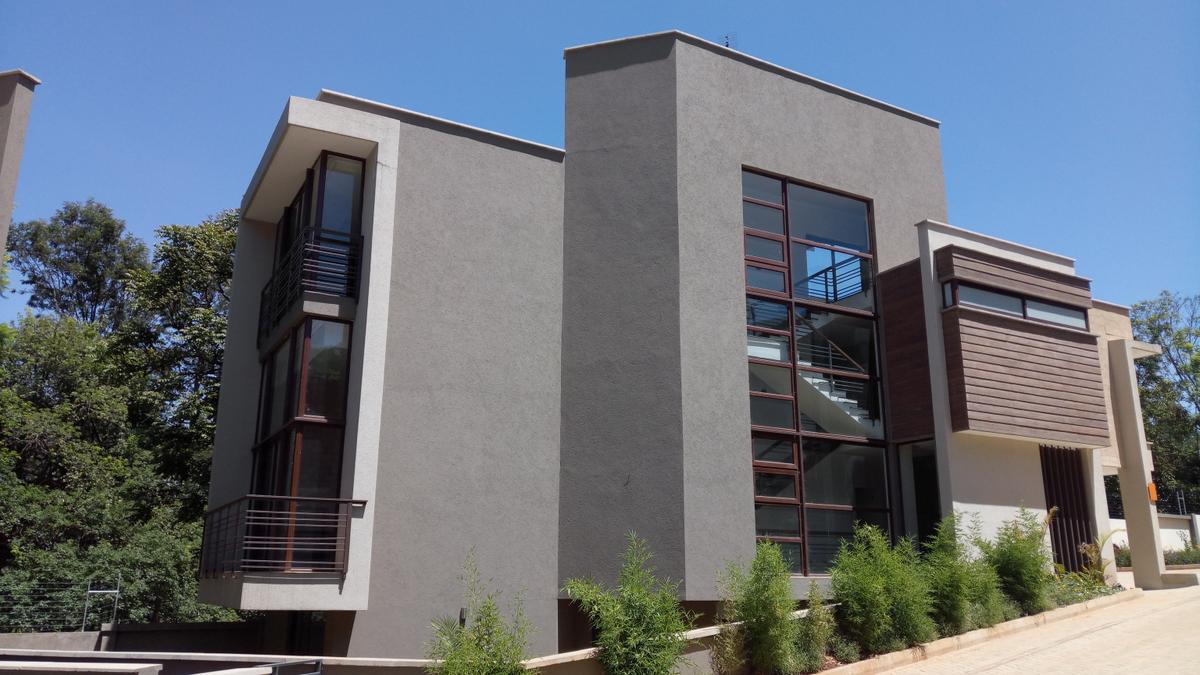 5 Bed Townhouse with En Suite at Lavington Estate Nairobi - 17