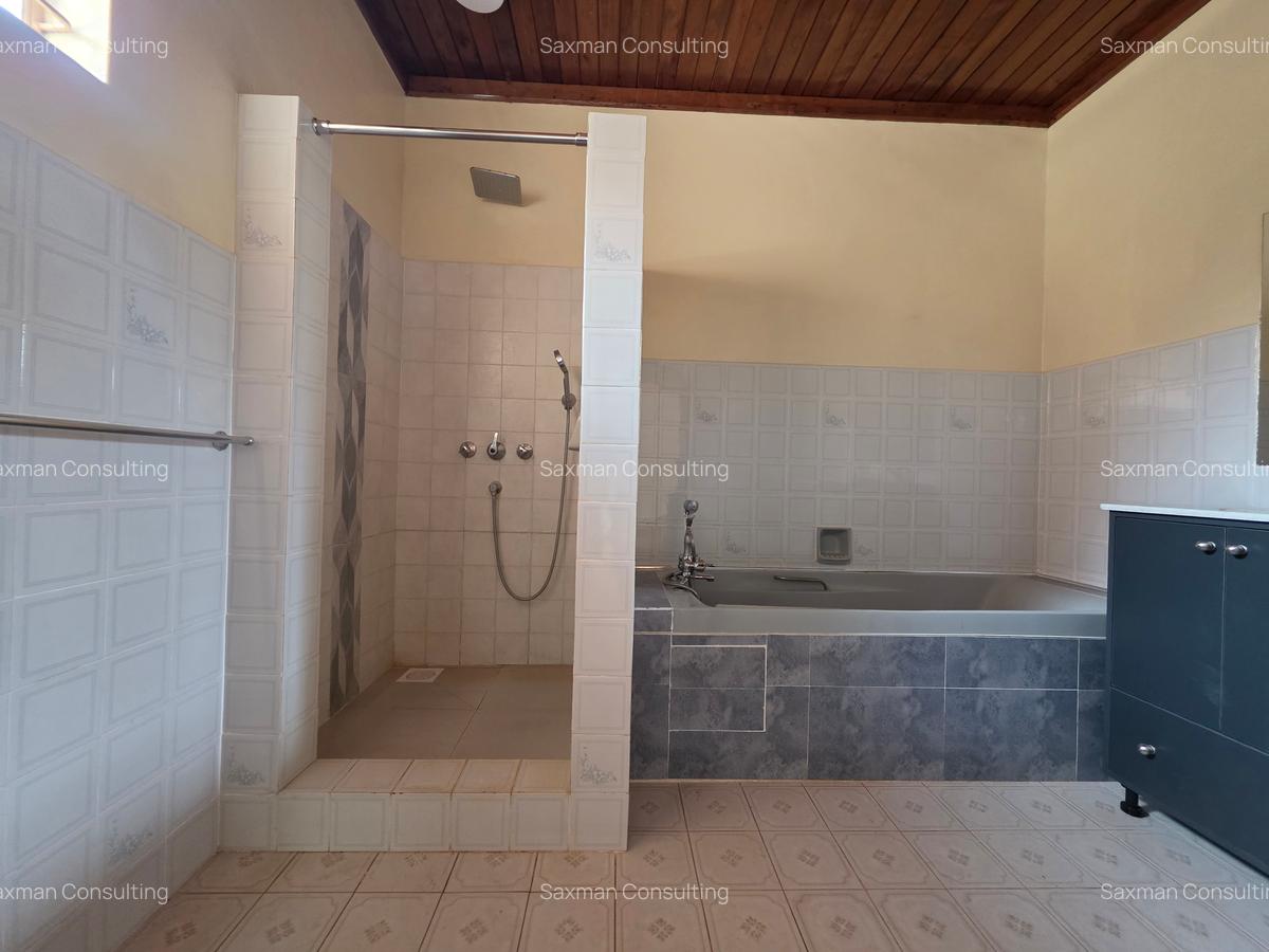 4 Bed House with Staff Quarters in Karen - 10