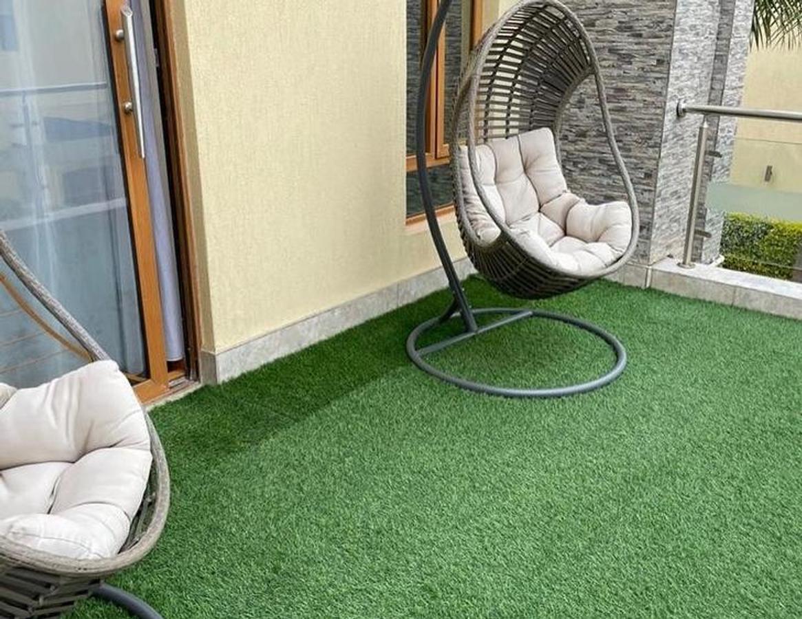 5 Bed Townhouse with En Suite in Lavington - 5