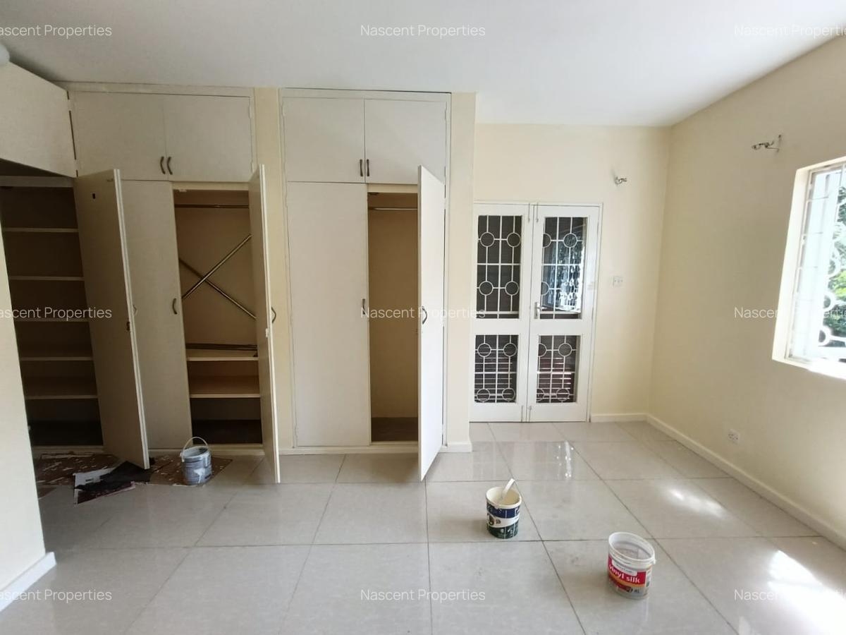 3 Bed House with En Suite in Kyuna - 12