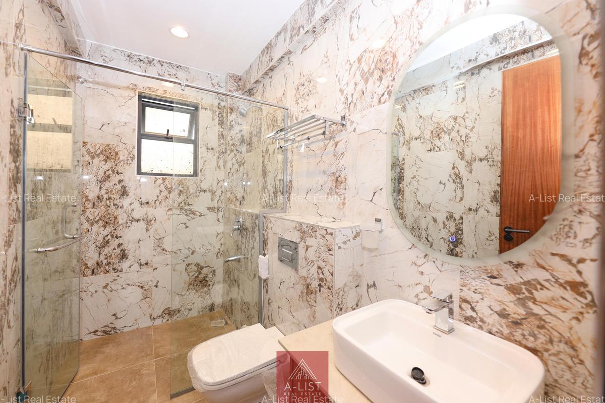 2 Bed Apartment with En Suite at Brookside - 15