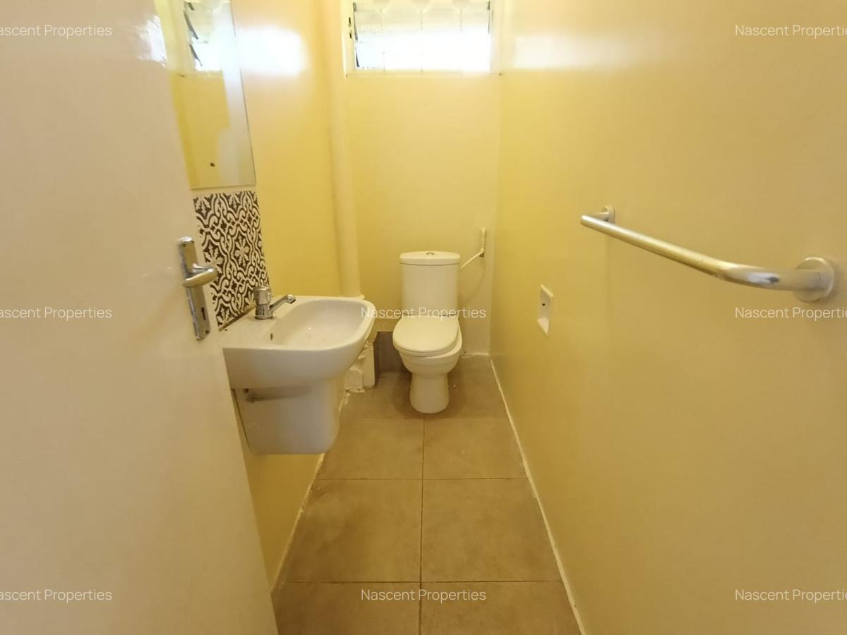 3 Bed House with En Suite in Kyuna - 14