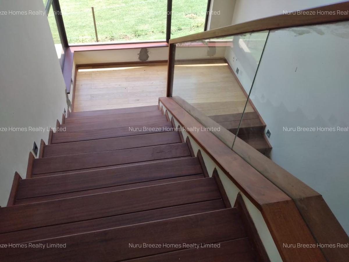 4 Bed Townhouse with En Suite in Karen - 6