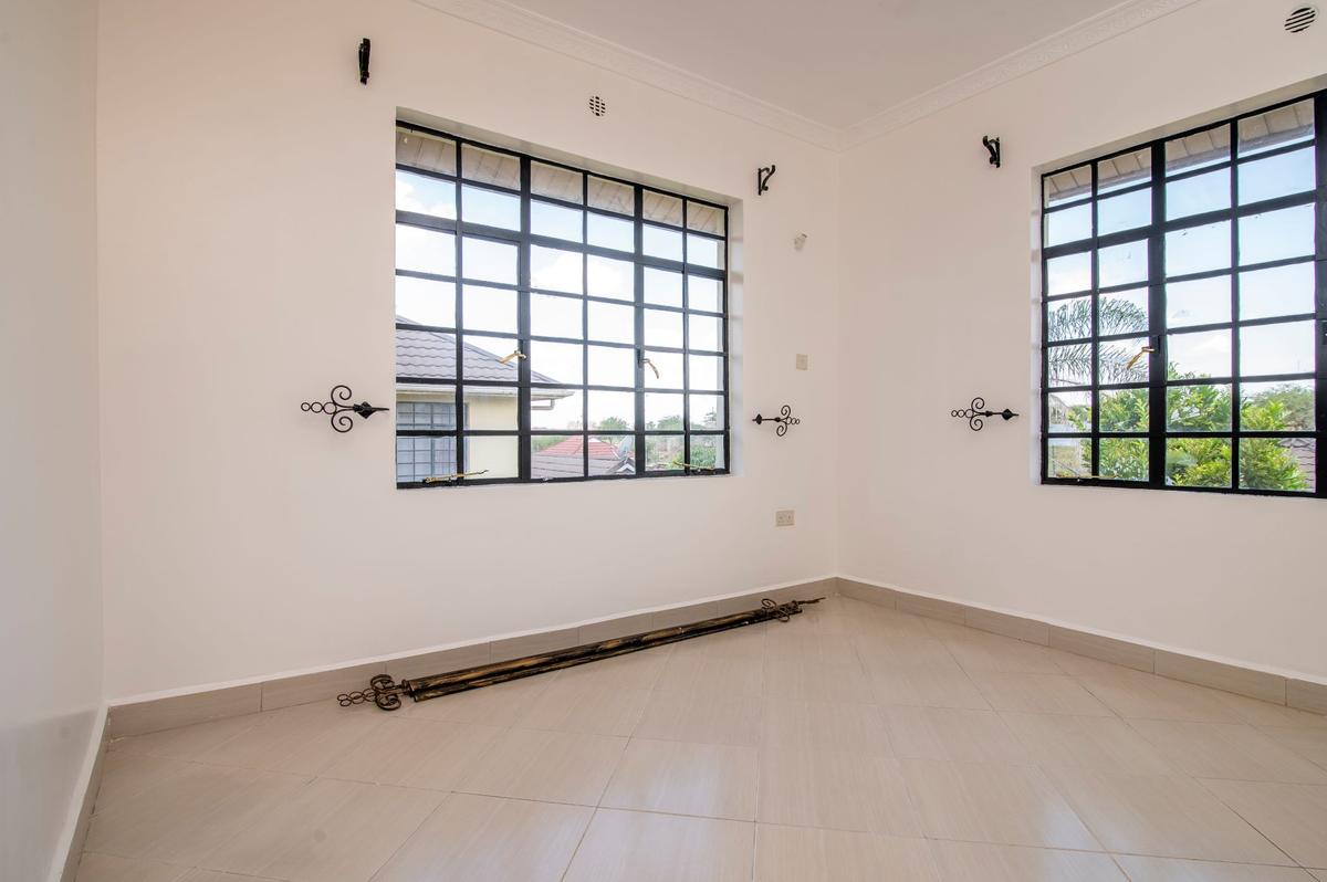 3 Bed Townhouse with En Suite in Athi River - 9