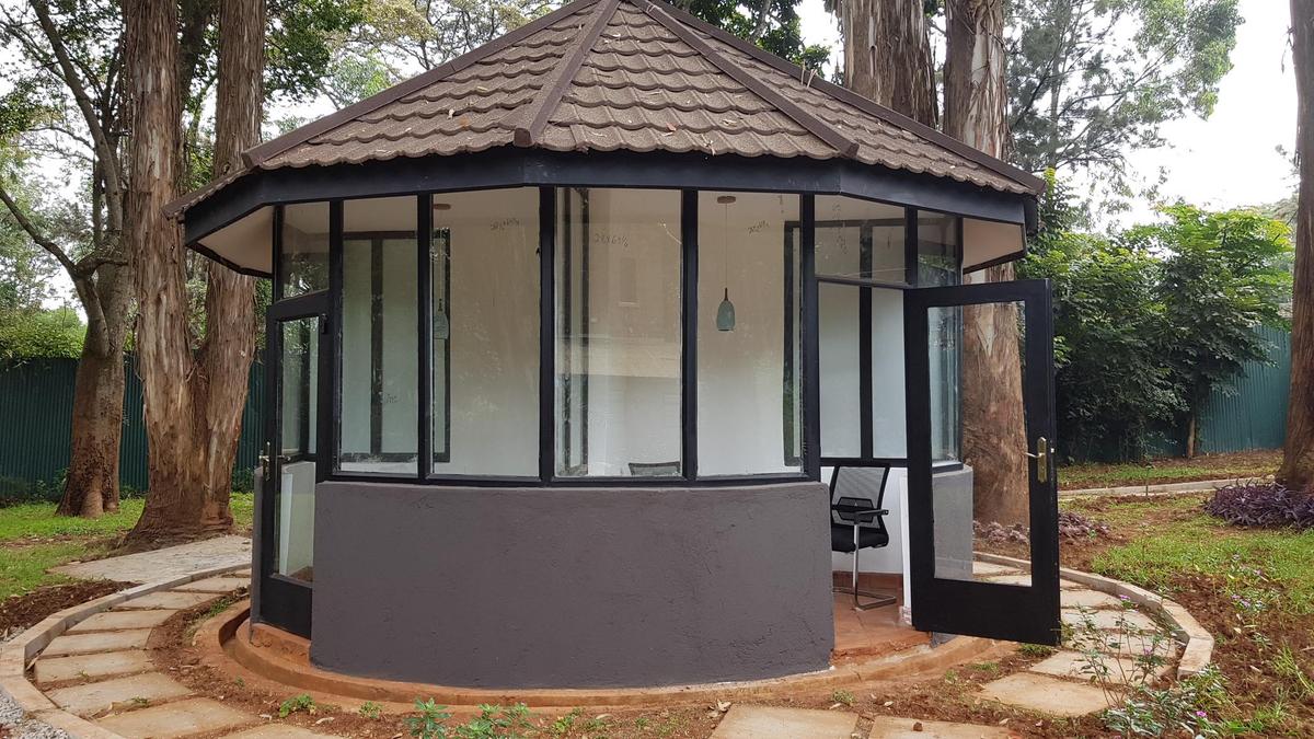 Office in Lavington - 10