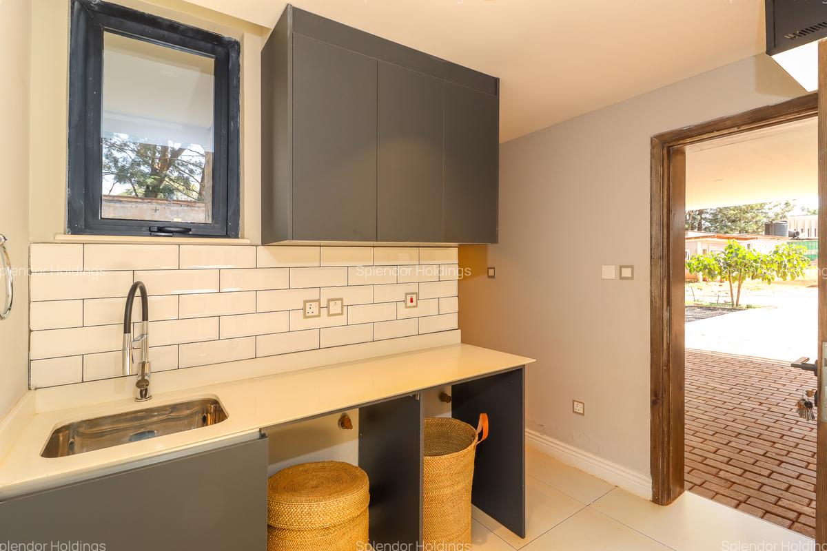 3 Bed Townhouse with En Suite in Runda - 8