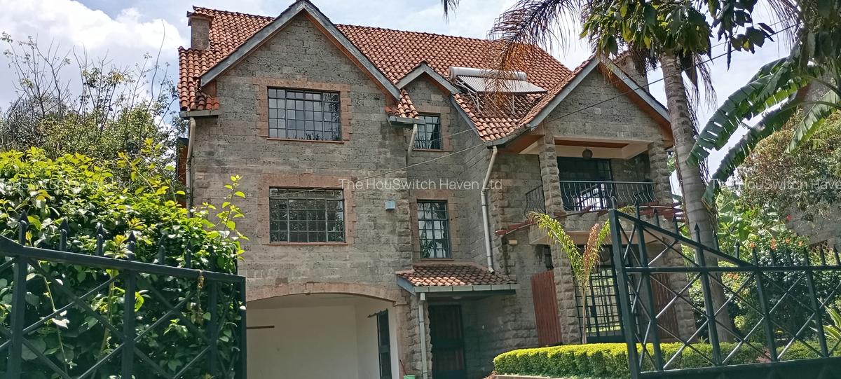 5 Bed Townhouse with En Suite at Convent Drive - 1