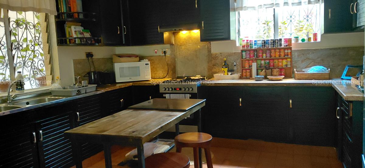 4 Bed House with En Suite in Thigiri - 6