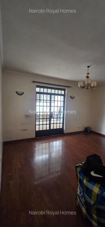 5 Bed Townhouse with En Suite at Lavington Green - 18