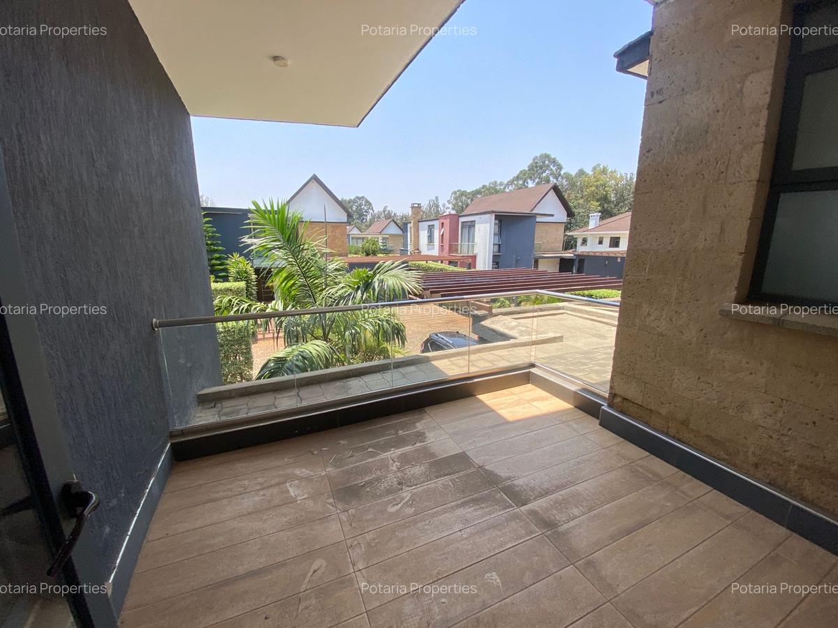 4 Bed House with Staff Quarters in Garden Estate - 8