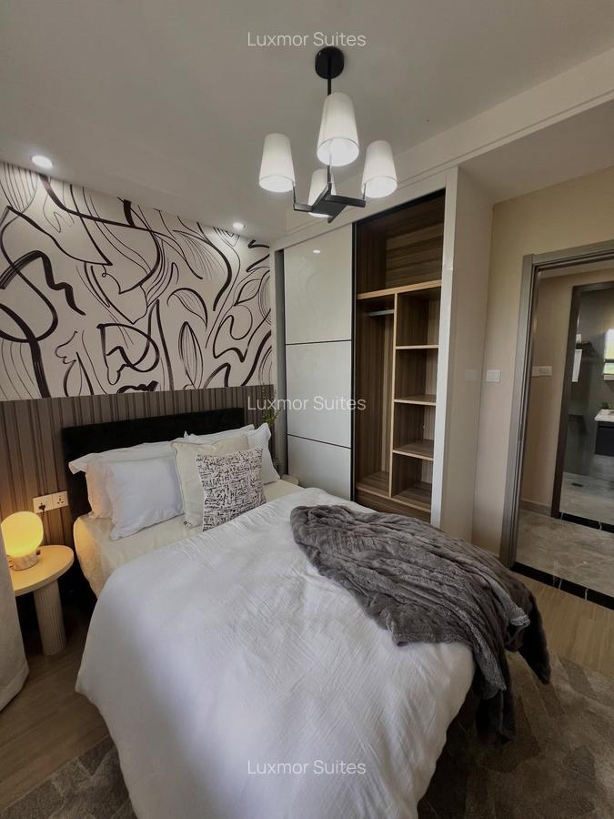 Serviced 2 Bed Apartment with En Suite at Church Road - 6