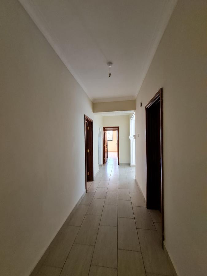 3 Bed Apartment with En Suite in Nyali Area - 8