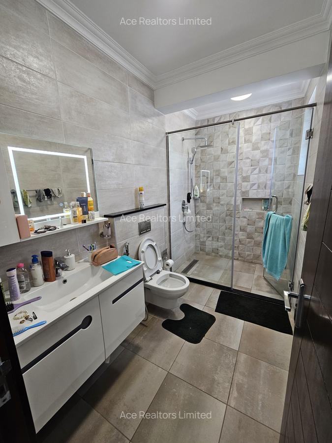 4 Bed Apartment with En Suite at General Mathenge Spring Valley - 18