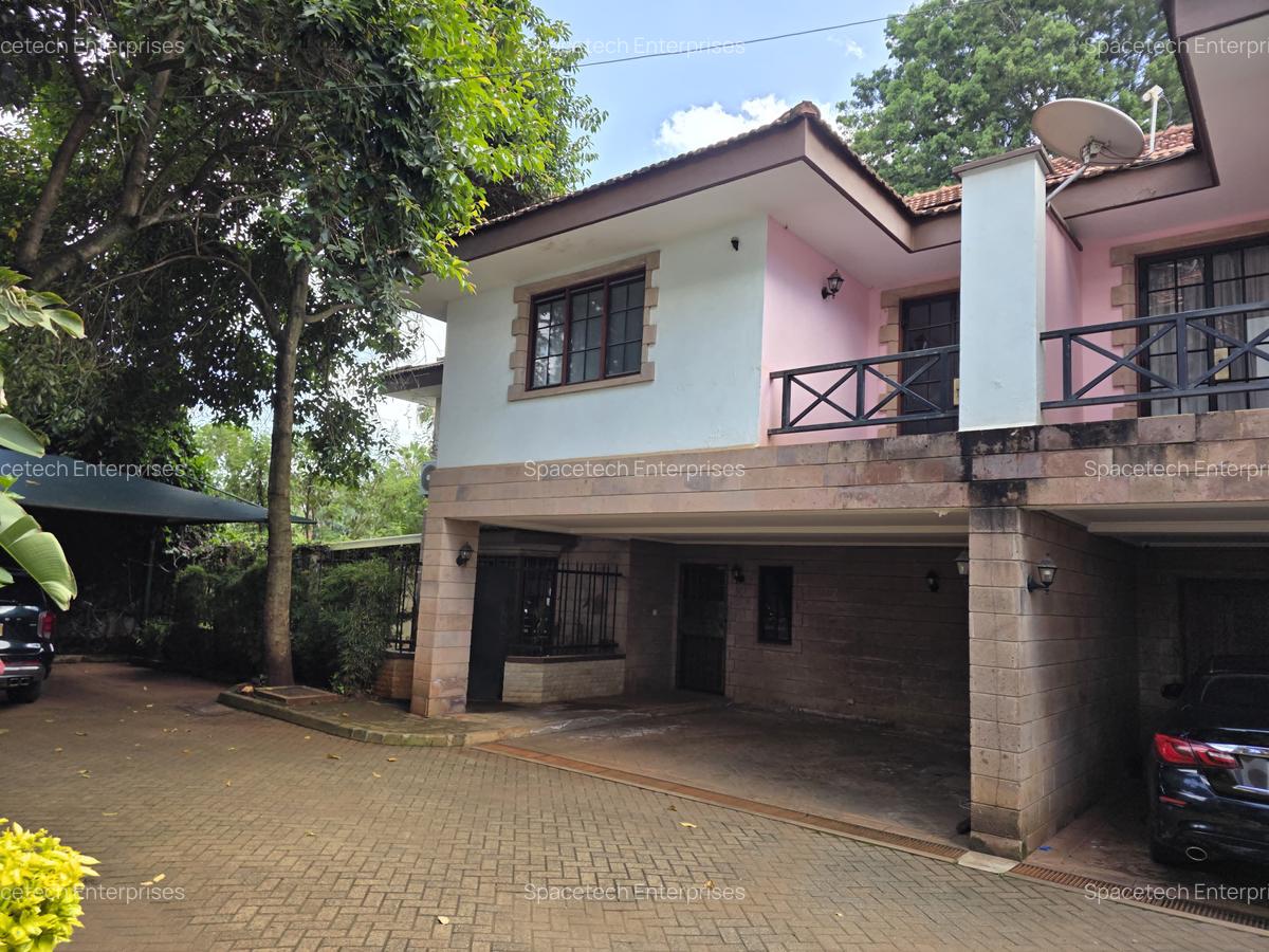 4 Bed Townhouse with En Suite in General Mathenge - 4
