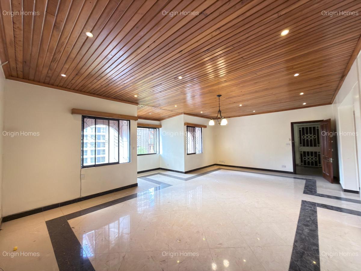 4 Bed Apartment with En Suite at Rhapta Road - 2