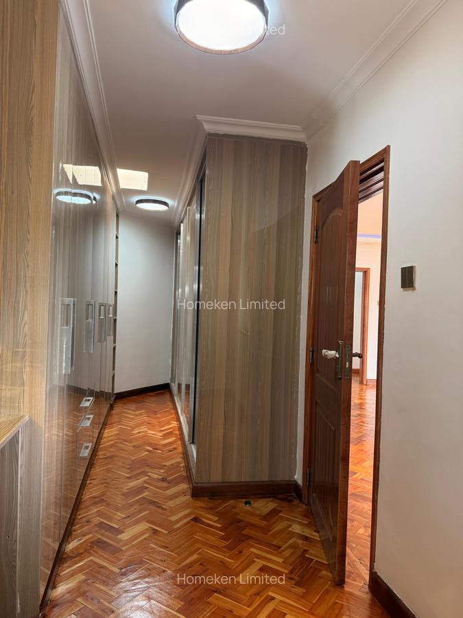 5 Bed House with Garden at Old Runda - 15