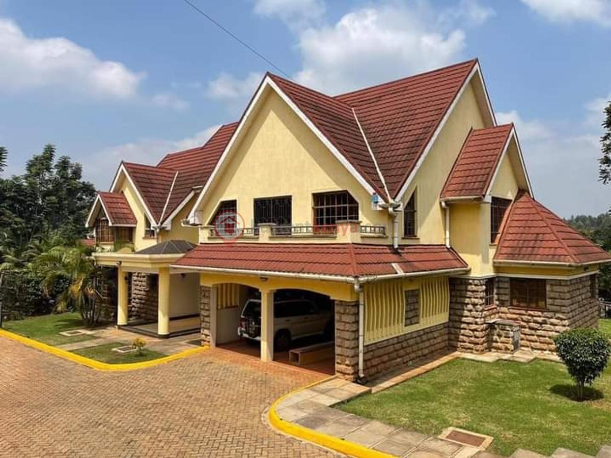 4 Bed Townhouse with En Suite in Rosslyn - 5