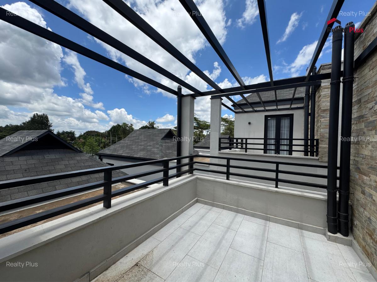 4 Bed Townhouse with En Suite in Runda - 8