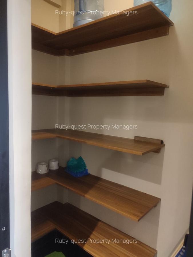 3 Bed Apartment with En Suite at Brookside - 7