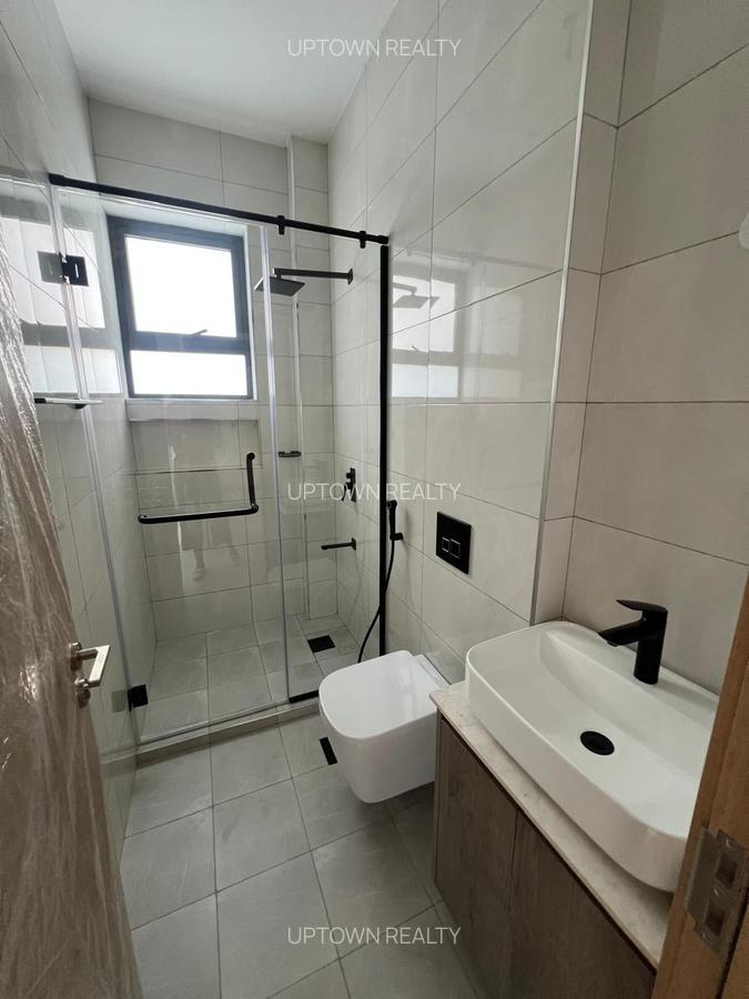 3 Bed Apartment with En Suite at Westlands - 15