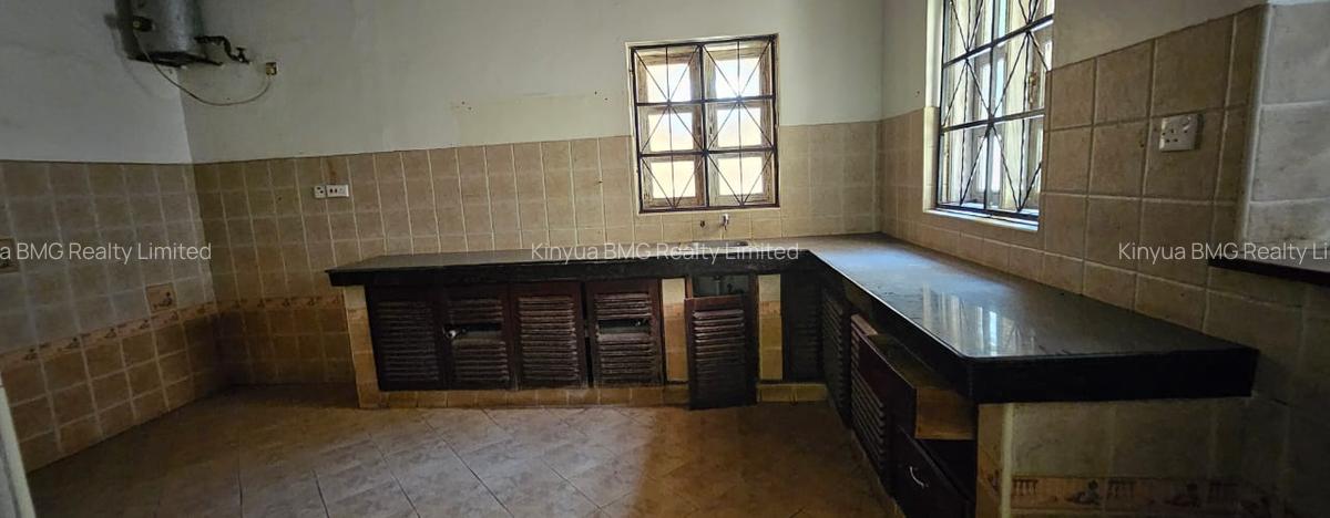 Commercial Property with Service Charge Included at Links Road - 8