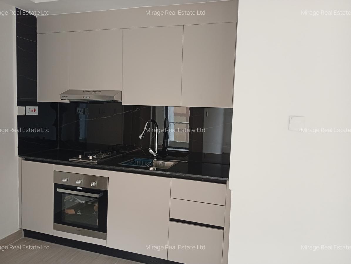 1 Bed Apartment with Swimming Pool in Kilimani - 1