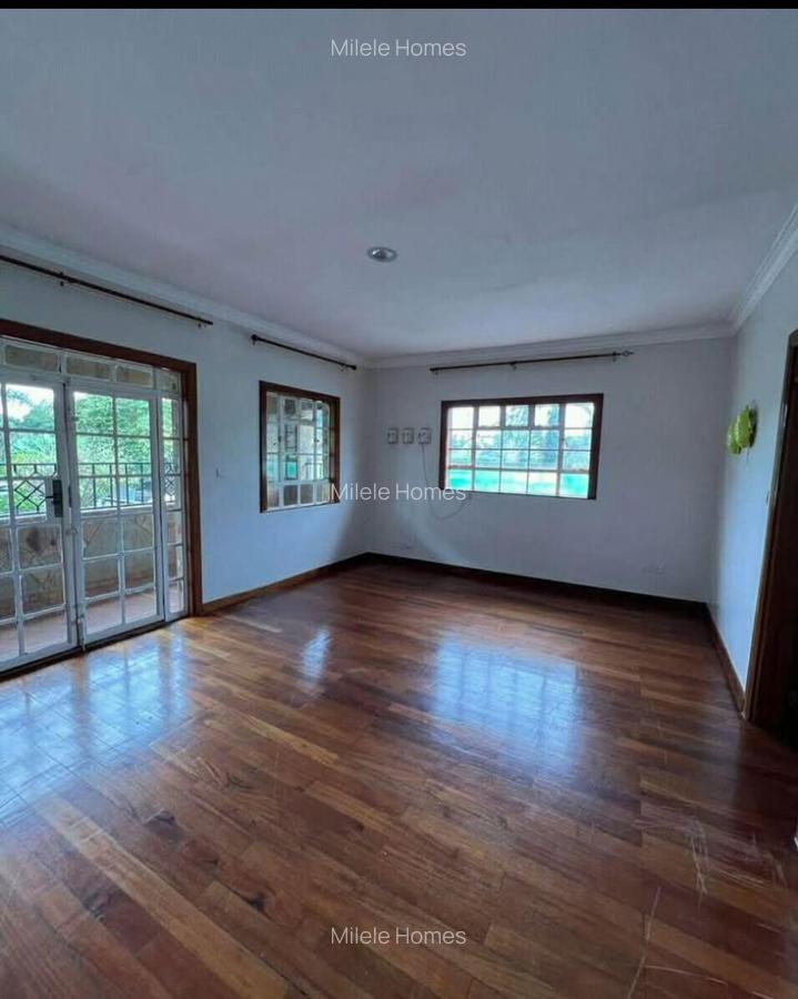 4 Bed Villa with En Suite at Mimosa - 7
