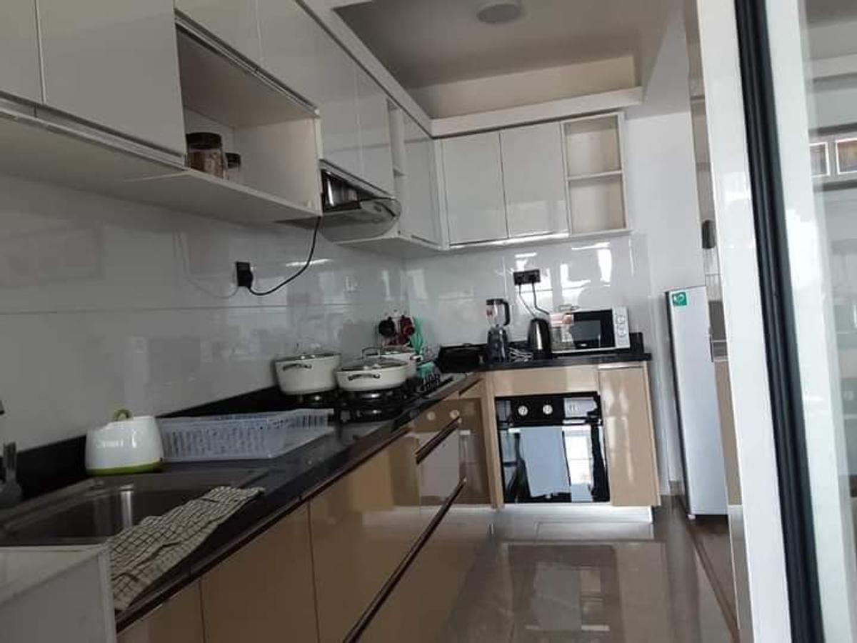 Serviced 2 Bed Apartment with En Suite at Lavington - 8