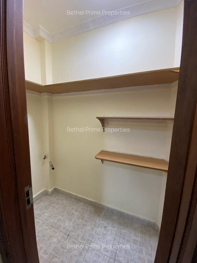 Serviced 2 Bed Apartment with En Suite in Nyari - 15