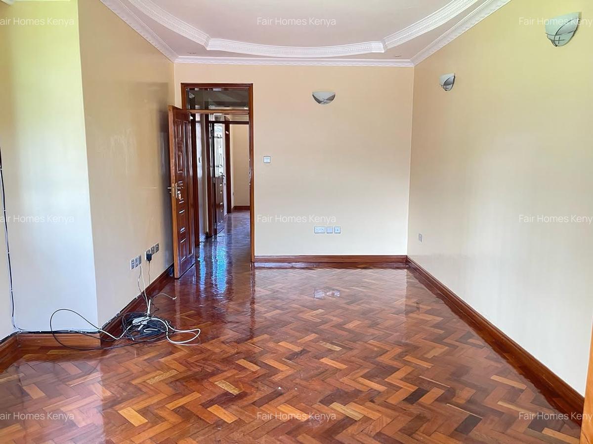 4 Bed Townhouse with En Suite at Muthangari Road - 7