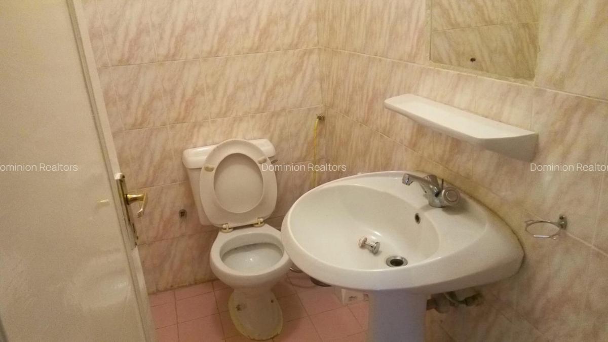 3 Bed Apartment with En Suite in Westlands Area - 6