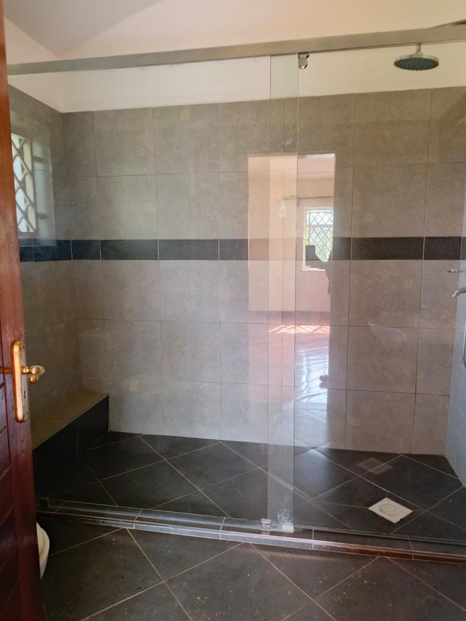 5 Bed House with En Suite at Runda - 15