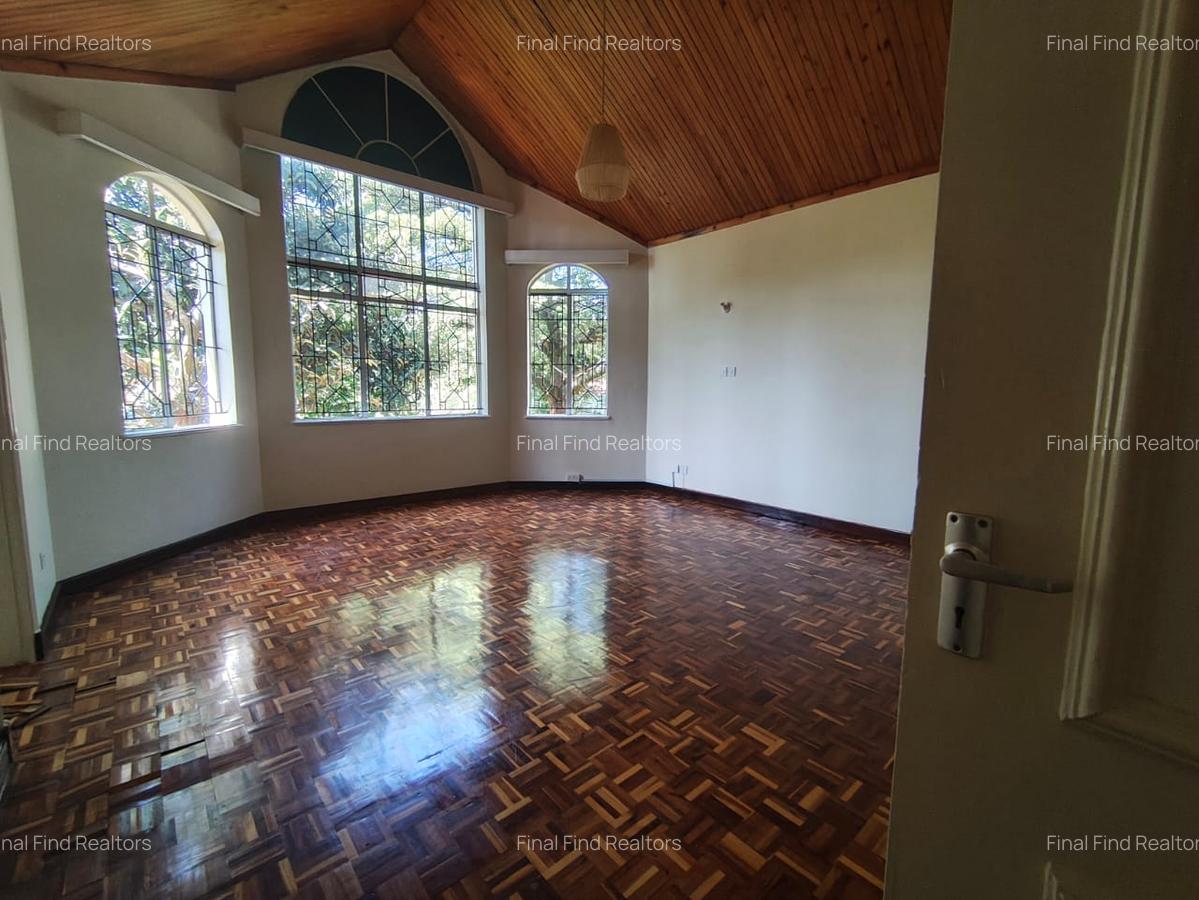 5 Bed House with Staff Quarters in Runda - 15