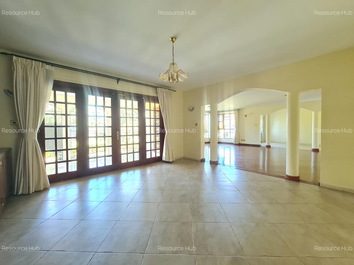 4 Bed House with En Suite at Runda - 9