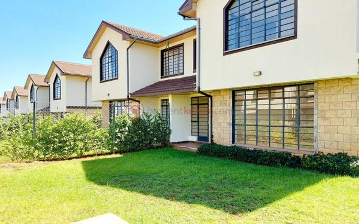 5 Bed Townhouse with En Suite at Kiambu - 20