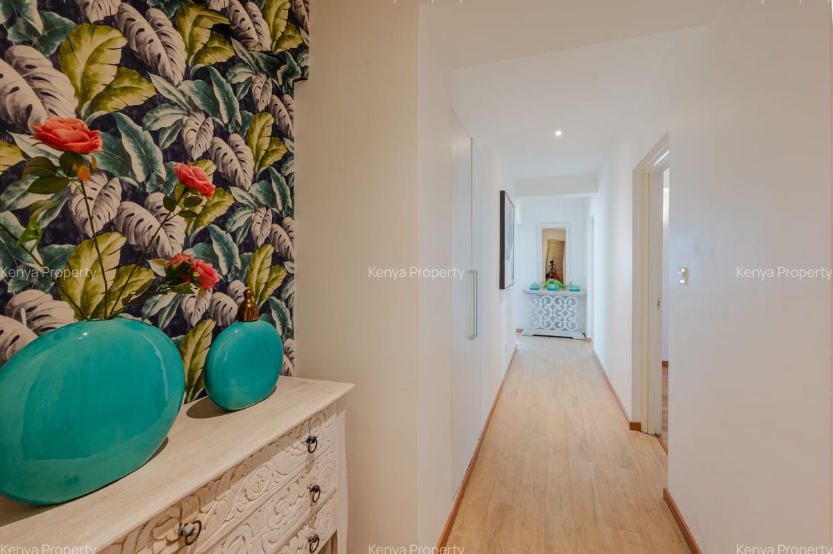 Serviced 2 Bed Apartment with En Suite at Kindaruma Rd - 15