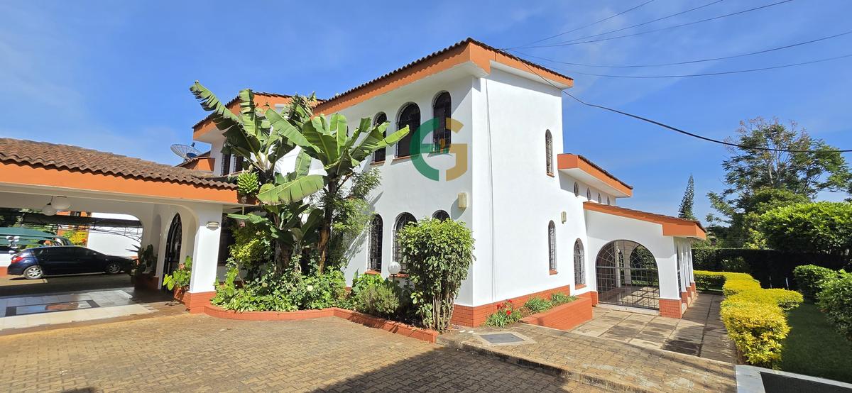 6 Bed Villa with En Suite in Lavington - 4